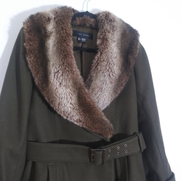 Zara wool blend trench w/removable faux fur collar - Picture 2 of 8